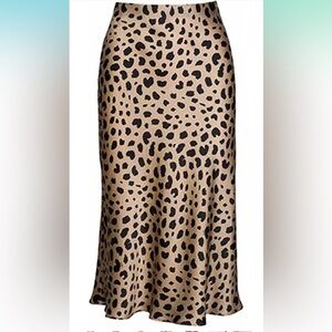 Midi length high waist cheetah skirt, size M